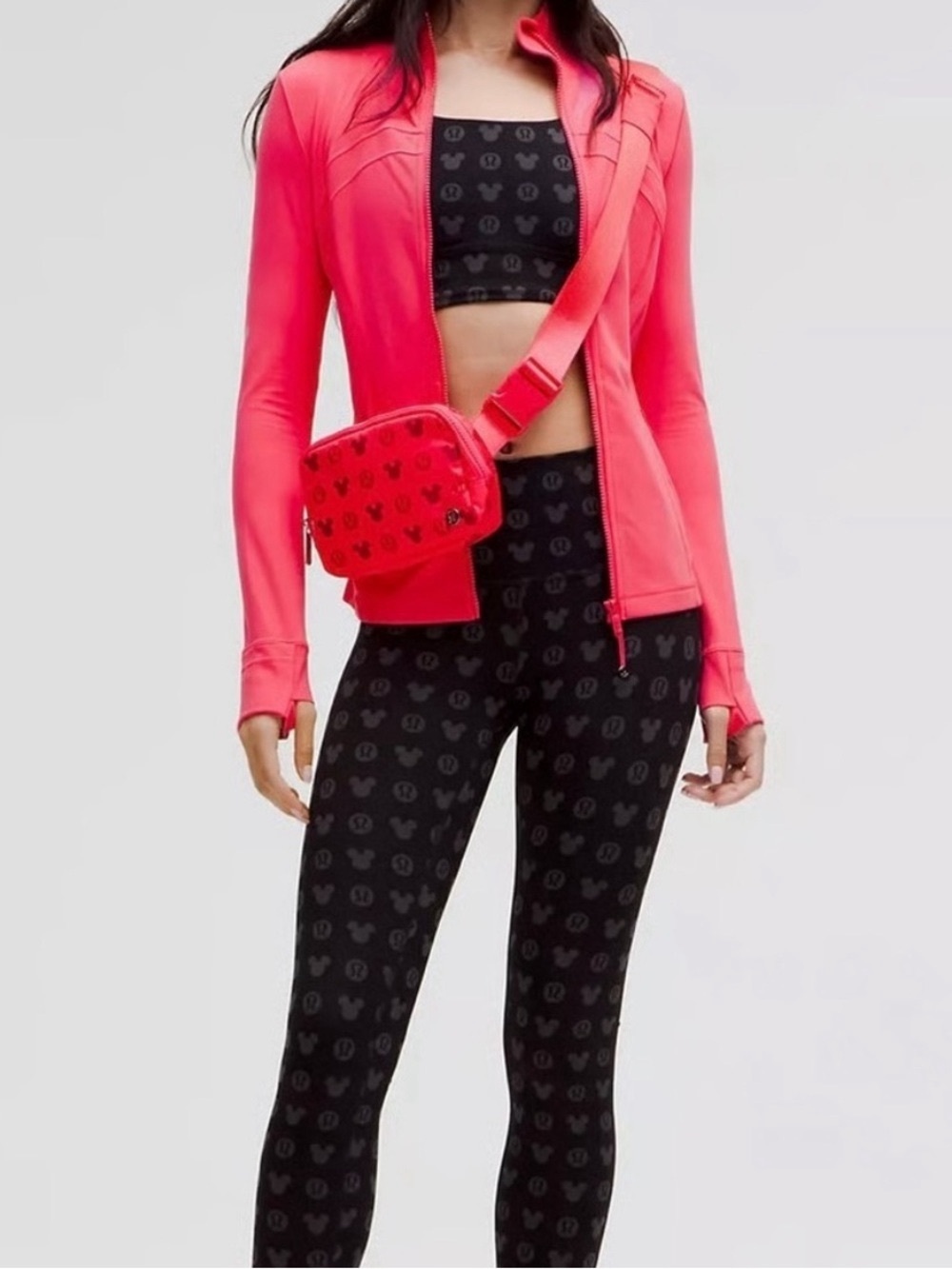 lululemon athletica Disney Belt Bag - Picture 6 of 7